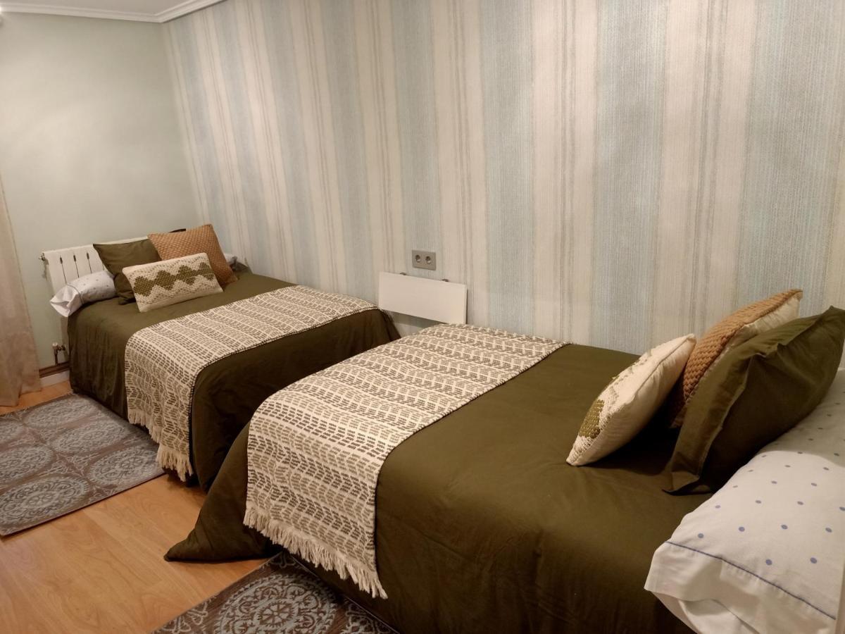 Apartamento Turístico Santiago Logroño Exterior foto